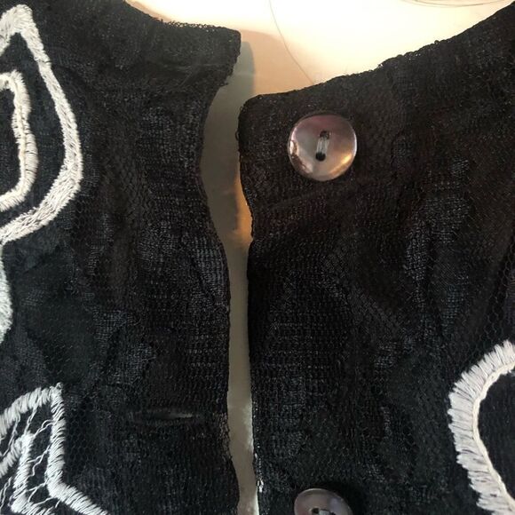 Laura Ashley light weight jacket/ shell. Size small - Picture 6 of 7